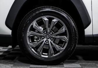 Новый Toyota RAV4 2025 (15 фото)