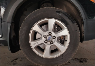 Подержанный автомобиль Volvo XC70 2008 года (18 фото)