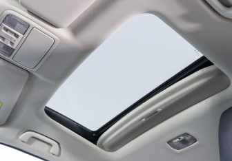 Подержанный автомобиль Honda CR-V 2013 года (12 фото)