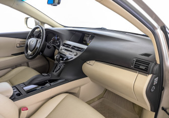 Подержанный автомобиль Lexus RX 2014 года (11 фото)