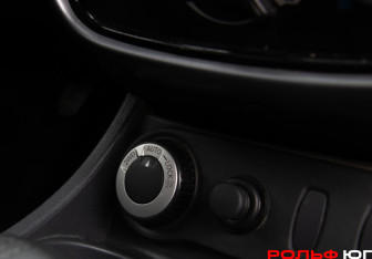 Подержанный автомобиль Renault Duster 2013 года (12 фото)