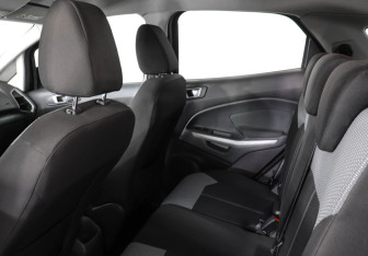 Подержанный автомобиль Ford EcoSport 2016 года (12 фото)