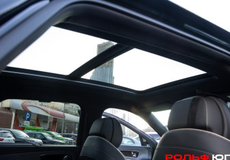 Подержанный автомобиль Jaecoo J8 2024 года (13 фото)