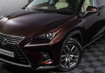 Подержанный автомобиль Lexus NX 2019 года (23 фото)