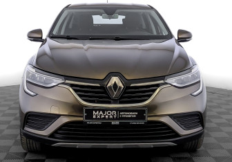 Подержанный автомобиль Renault Arkana 2020 года (2 фото)
