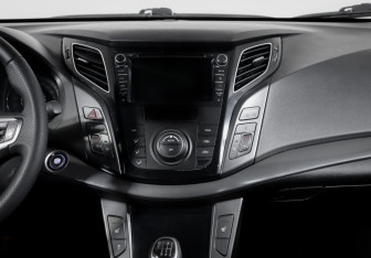 Подержанный автомобиль Hyundai i40 Sedan 2013 года (13 фото)