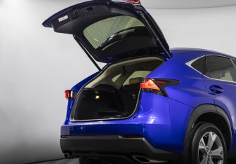 Подержанный автомобиль Lexus NX 2015 года (17 фото)