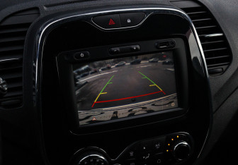 Подержанный автомобиль Renault Kaptur 2016 года (21 фото)