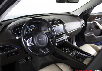 Подержанный автомобиль Infiniti JX 2012 года (13 фото)