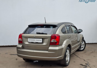 Подержанный автомобиль Dodge Caliber 2008 года (5 фото)