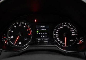 Подержанный автомобиль Audi Q5 2016 года (13 фото)