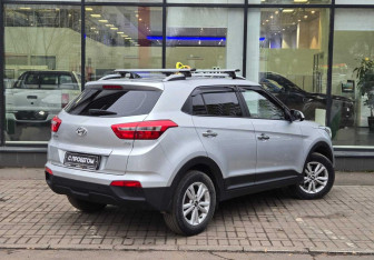 Подержанный автомобиль Hyundai Creta 2018 года (8 фото)