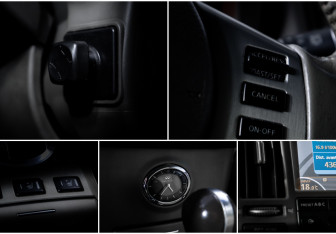 Подержанный автомобиль Infiniti FX 2007 года (19 фото)