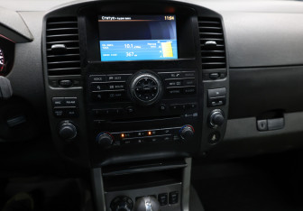Подержанный автомобиль Nissan Pathfinder 2014 года (14 фото)