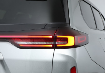 Подержанный автомобиль Exeed VX 2023 года (20 фото)