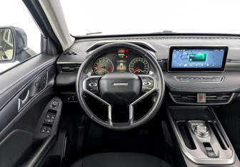 Подержанный автомобиль Haval Jolion 2022 года (21 фото)