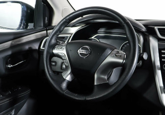 Подержанный автомобиль Nissan Murano Suv 2021 года (12 фото)