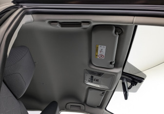 Подержанный автомобиль Toyota RAV4 2020 года (23 фото)