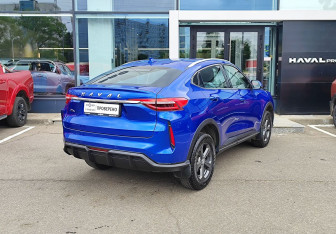 Подержанный автомобиль Haval F7x 2022 года (5 фото)