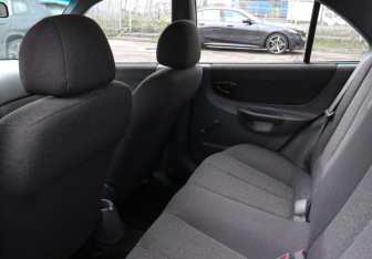 Подержанный автомобиль Hyundai Accent Sedan 2009 года (10 фото)