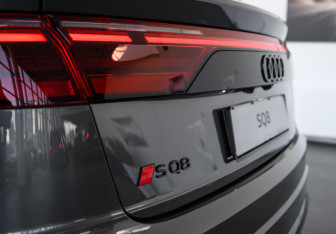 Новый Audi SQ8 2025 (11 фото)