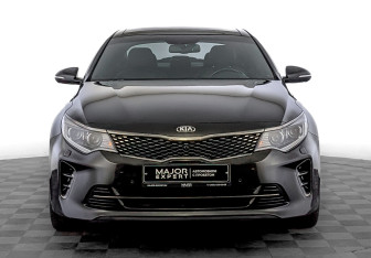 Подержанный автомобиль Kia Optima Sedan 2017 года (2 фото)