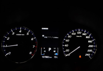 Подержанный автомобиль Mitsubishi Outlander 2018 года (9 фото)