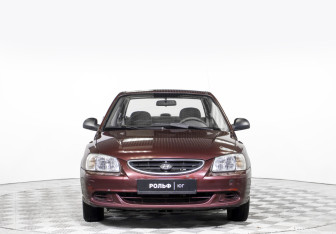 Подержанный автомобиль Hyundai Accent Sedan 2007 года (2 фото)