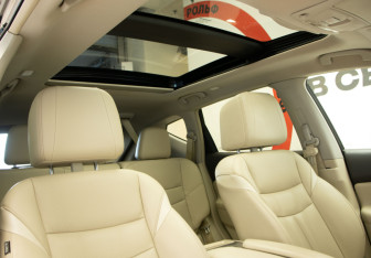 Подержанный автомобиль Nissan Murano Suv 2017 года (29 фото)