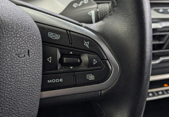 Подержанный автомобиль Geely Coolray 2023 года (29 фото)