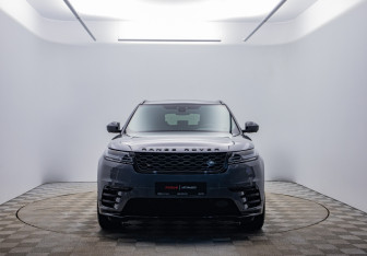 Подержанный автомобиль Land Rover Range Rover Velar 2019 года (2 фото)