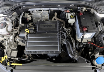 Подержанный автомобиль Skoda Octavia Liftback 2019 года (9 фото)