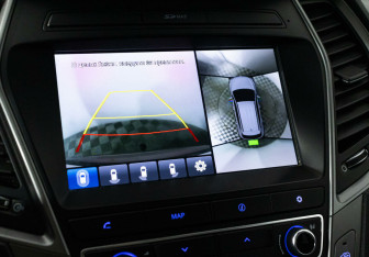 Подержанный автомобиль Hyundai Santa Fe 2017 года (12 фото)