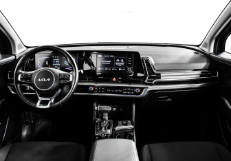Подержанный автомобиль Kia Sportage 2022 года (5 фото)