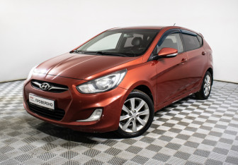 Подержанный автомобиль Hyundai Solaris Hatchback 2011 года (1 фото)