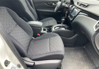Подержанный автомобиль Nissan Qashqai 2014 года (9 фото)