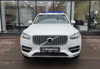 Подержанный автомобиль Volvo XC90 2016 года (2 фото)