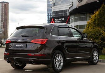 Подержанный автомобиль Audi Q5 2013 года (4 фото)