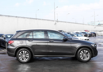 Подержанный автомобиль Mercedes-Benz GLC Coupe 2019 года (4 фото)