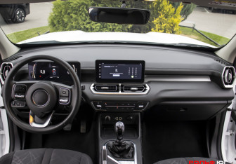 Подержанный автомобиль Great Wall Poer King Kong 2023 года (13 фото)