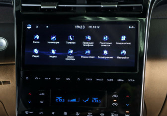 Подержанный автомобиль Hyundai Tucson 2021 года (16 фото)