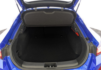 Новый Москвич 6 2024 (8 фото)