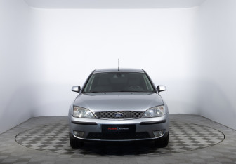 Подержанный автомобиль Ford Mondeo Sedan 2005 года (2 фото)