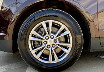 Подержанный автомобиль Cadillac XT5 2021 года (9 фото)