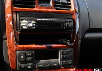 Подержанный автомобиль Hyundai Sonata 2007 года (14 фото)