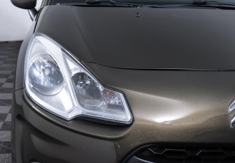 Подержанный автомобиль Citroen C3 Hatchback 2012 года (8 фото)