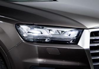 Подержанный автомобиль Audi Q7 2018 года (16 фото)