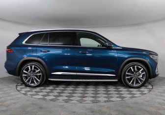 Подержанный автомобиль Geely Monjaro 2024 года (4 фото)