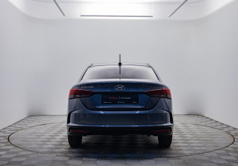 Подержанный автомобиль Hyundai Solaris Sedan 2020 года (6 фото)