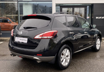 Подержанный автомобиль Nissan Murano Suv 2013 года (5 фото)